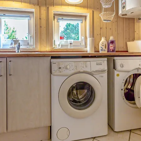 3 Bedroom Cozy Home In Sjaellands Odde *