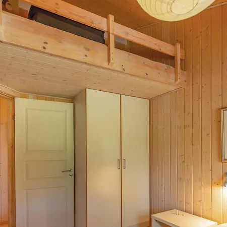 Three-bedroom In Sjallands Odde Semesterbostad