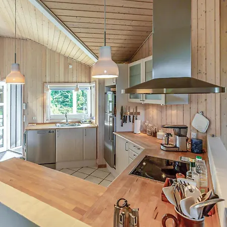 3 Bedroom Cozy Home In Sjaellands Odde * Yderby