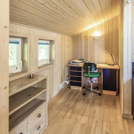 Three-bedroom In Sjallands Odde Semesterbostad *