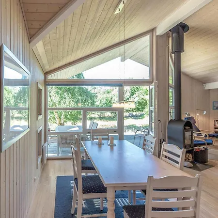 Semesterbostad Three-bedroom In Sjallands Odde *